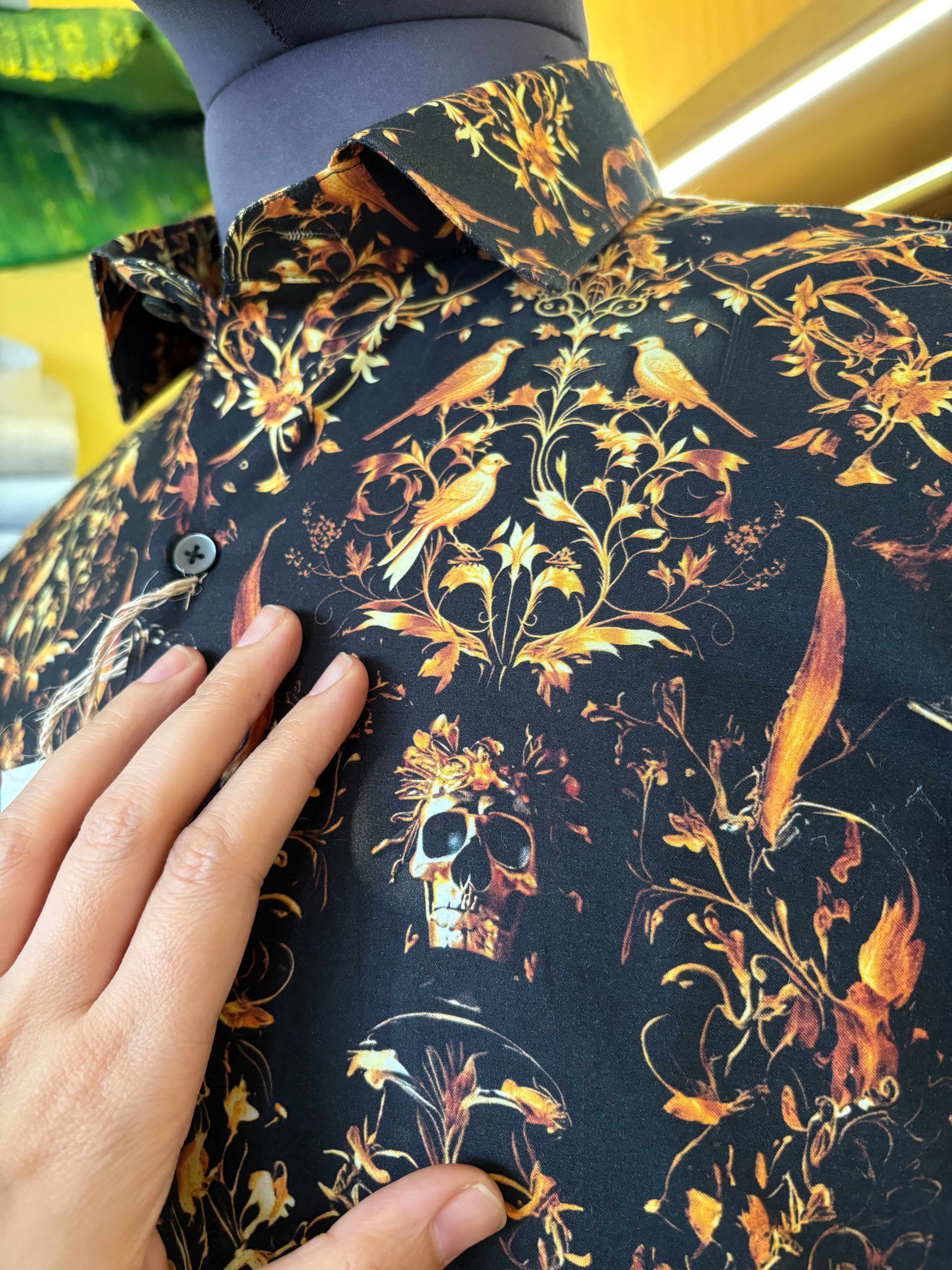Politico mens shirt satin cotton with gold print