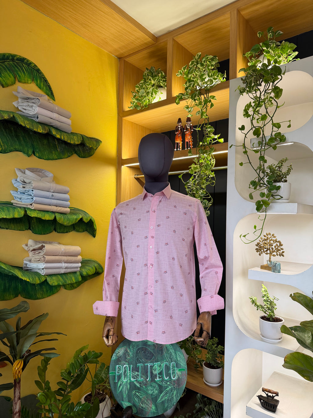 Politico mens cotton Baby pink Shirt with zigzag print