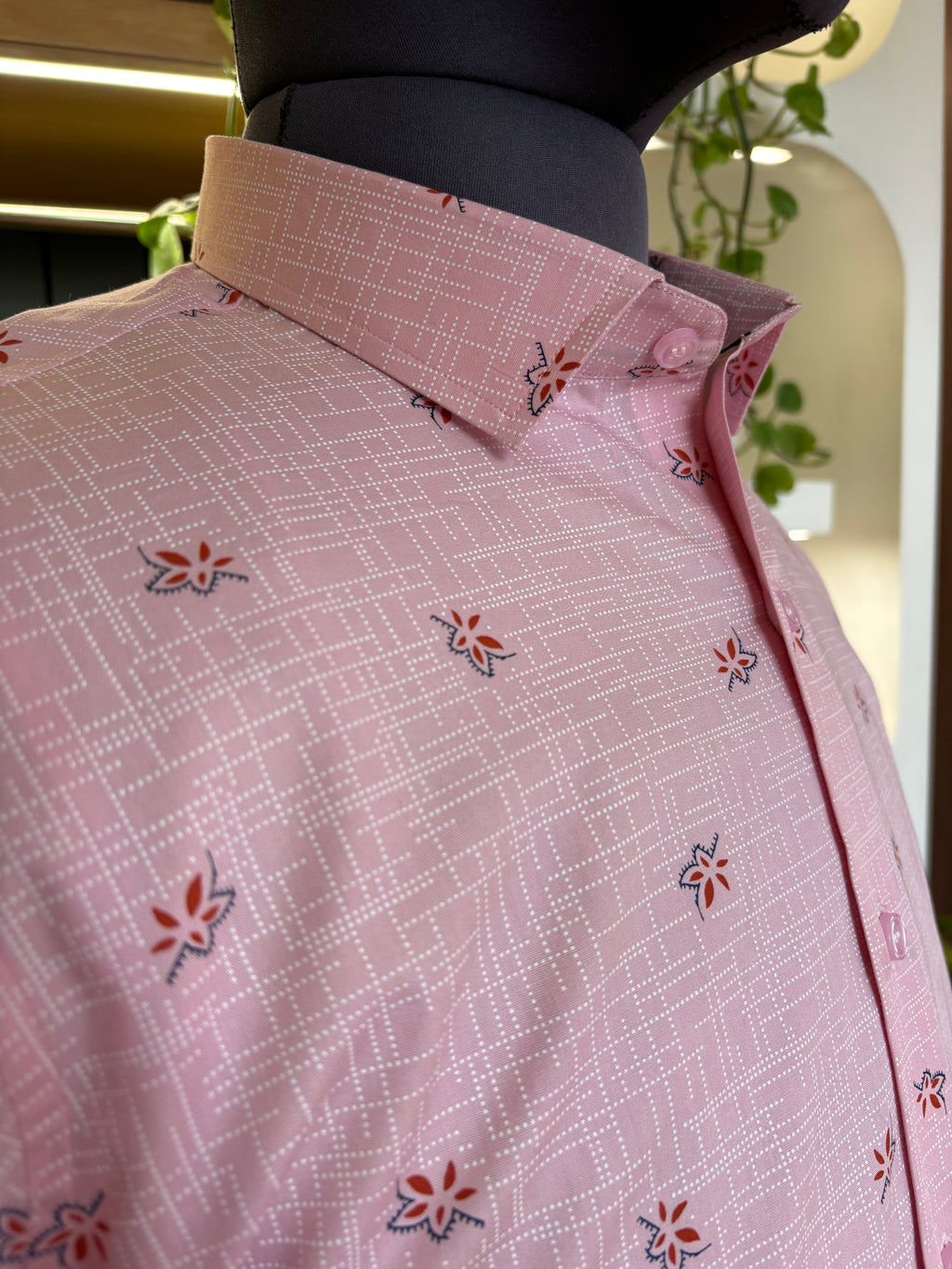 Politico mens cotton Baby pink Shirt with zigzag print