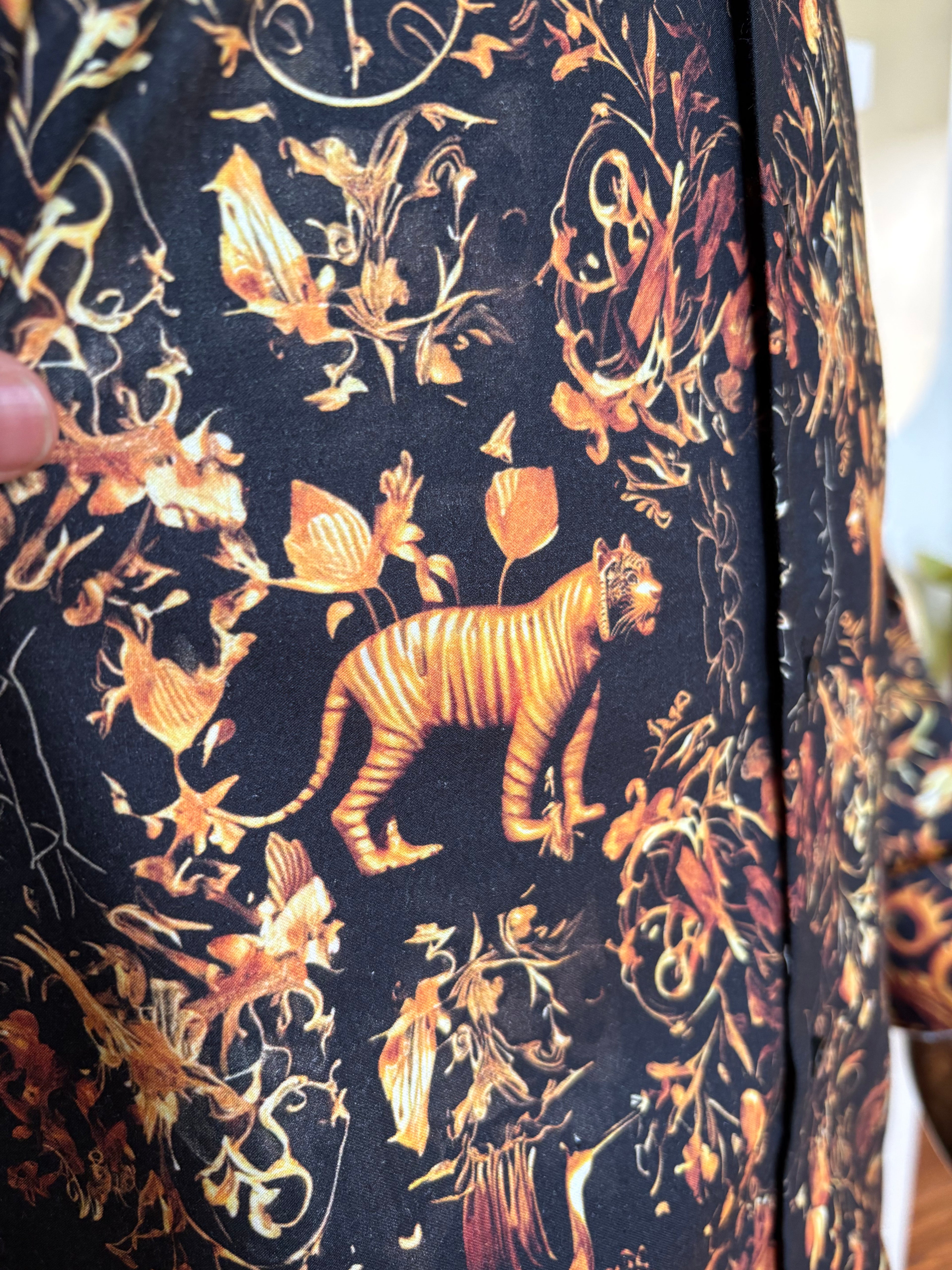 Politico mens shirt satin cotton with gold print